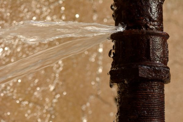 Busted Pipe Repair in Saint Charles
