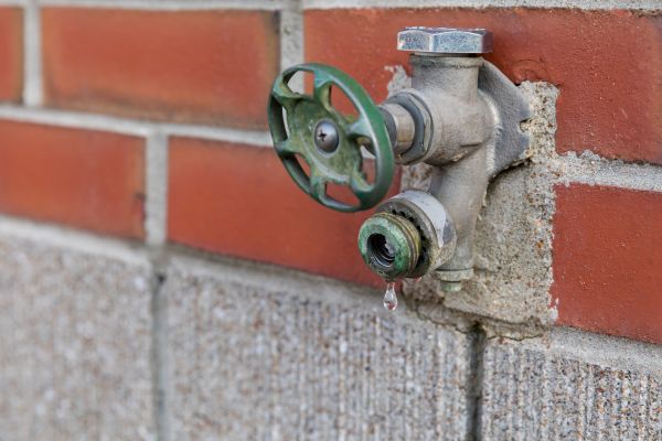 Outdoor Faucet Repair in Saint Charles